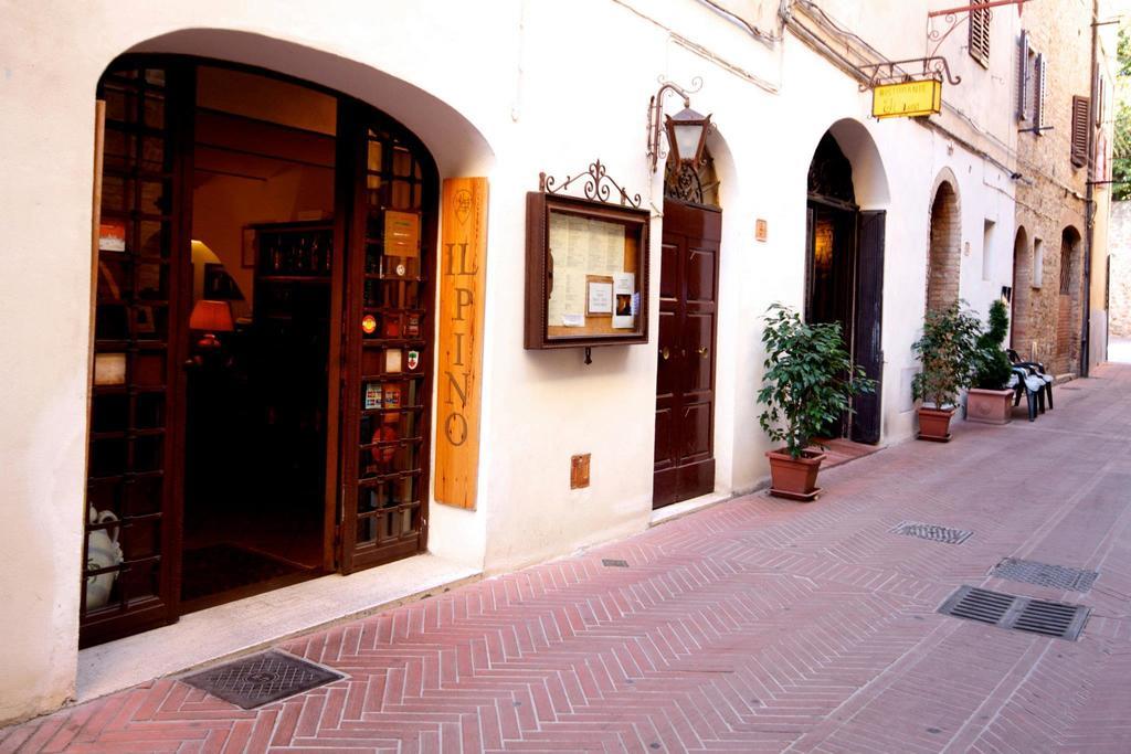 Locanda Il Pino San Gimignano Exterior photo